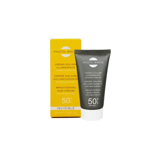 Photo white crema solare illuminante invisible